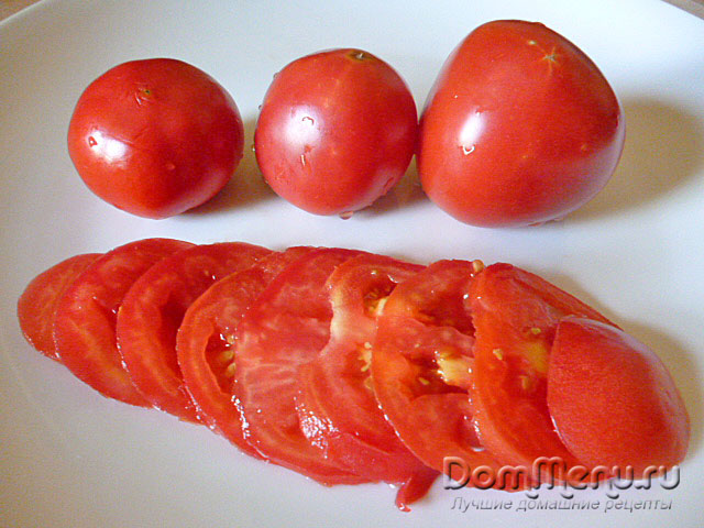 Narezaem pomidory`