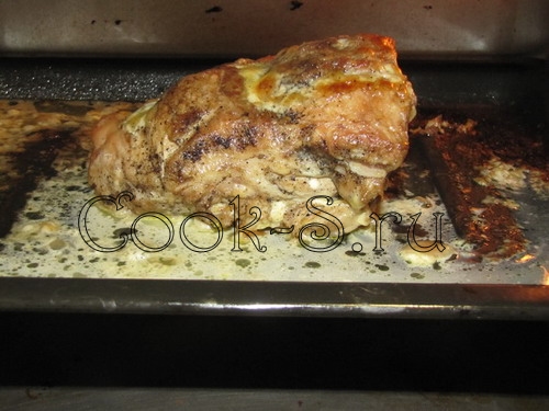 окорок свиной запеченный в духовке