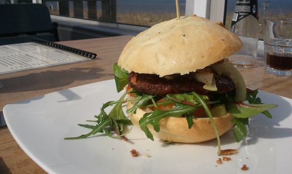 dutch-food-hamburger