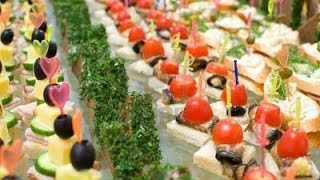 Вкусные канапе, мини бутерброды, на шпажках и красивое оформление праздничного стола