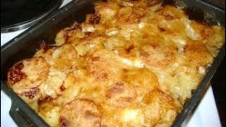 Приготовление сосисок с картофелем в духовке/ Лёгкий рецепт / Как приготовить сосиски в духовке
