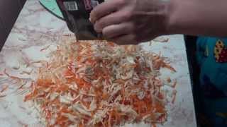 Простой рецепт приготовления тушеной капусты