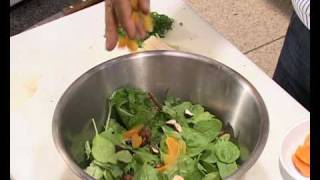 Рецепт от Азбуки Вкуса: микс-салат с перепелками