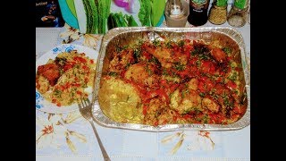 Второе блюдо в духовке.Куриные бедра с рисом,овощами и зеленью.