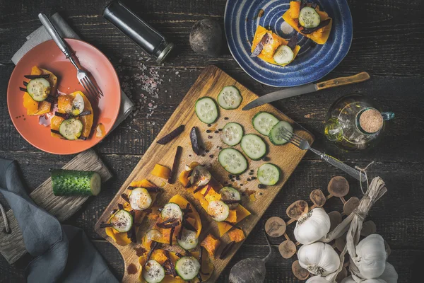 Cooking vegetable snack on the wooden table top view — стоковое фото