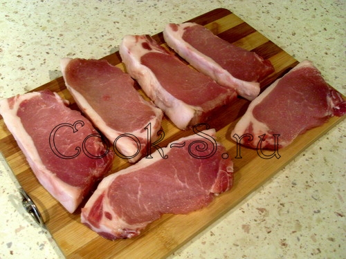 шницель из свинины - нарезать