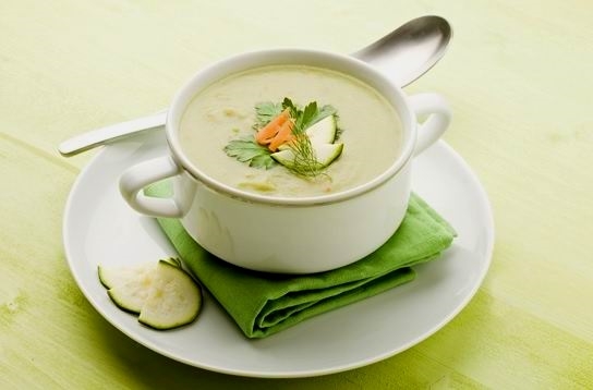 Летний суп из кабачков с помидорами (рецепт-1)