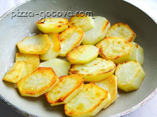 обжарить картошку в масле