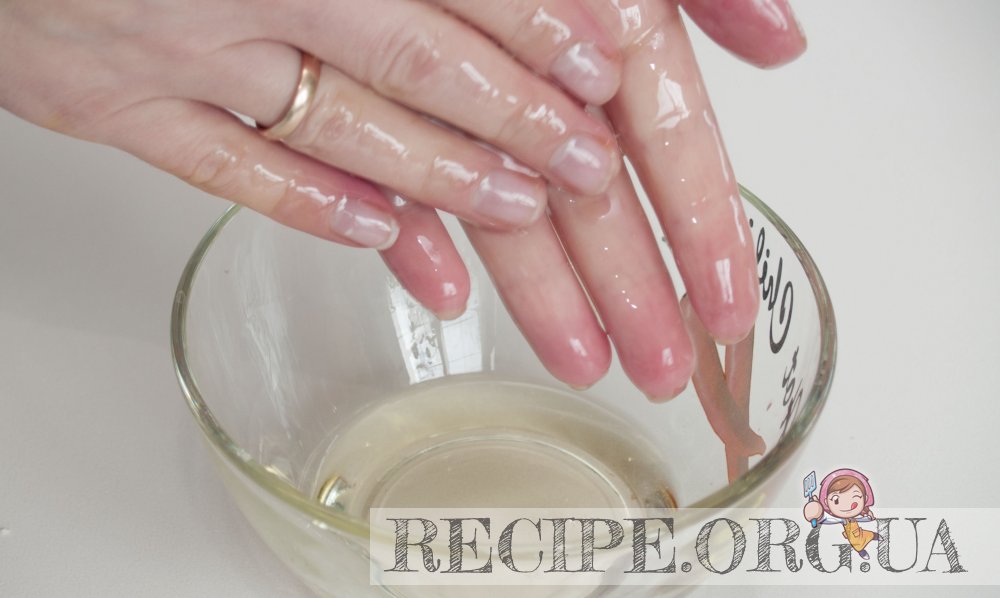 Рецепт с фото - Пирожки из жидкого теста, жаренные: Руки смачиваем маслом