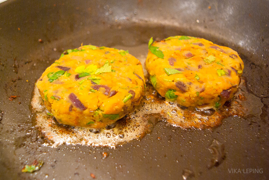 Веганские или постные котлеты из чечевицы: рецепт индийской кухни