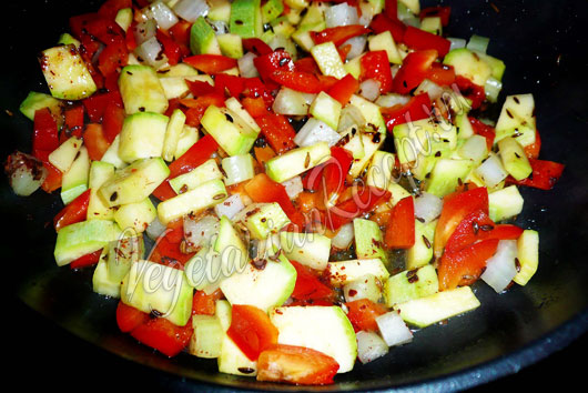 Обжаривание гречки с овощами