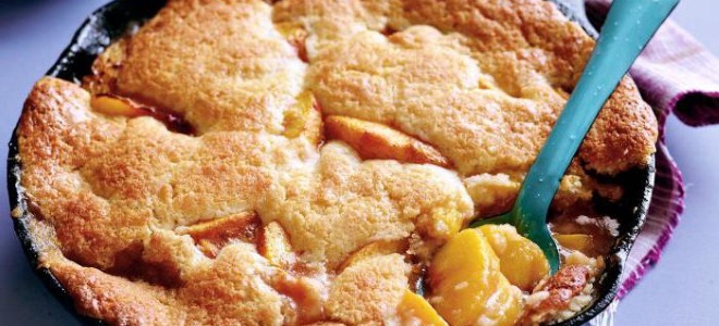 Яблочный пирог на сковороде