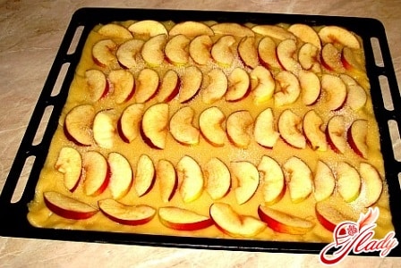 вкусный постный пирог с яблоками