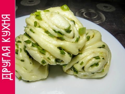 Постные и вкусные блюда. Китайские паровые булочки с зеленым луком.