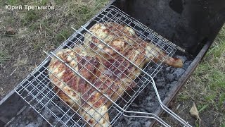 Рецепт вкусной и сочной Курицы на мангале. Как приготовить цыпленка табака на углях. + вкусный соус.