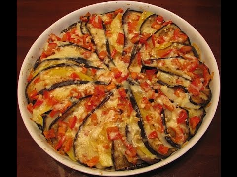 Запеканка из баклажанов с картошкой, помидорами и моцареллой
