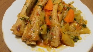 Свиные рёбрышки с овощами в красном кисло-сладком соусе. Мясные блюда.