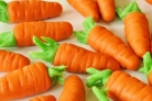 Морковки из марципана