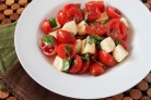 Салат с томатами черри