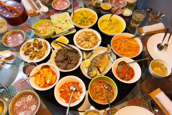 Азиатский банкет еды — стоковое фото