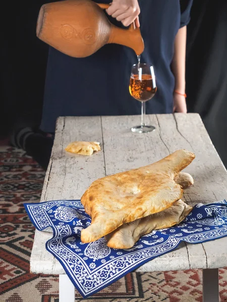 Flatbreads and wine Стоковая Картинка