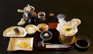 Японская кухня и роль сои в ней